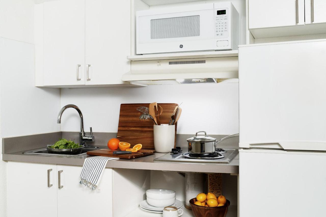 Intown Suites Extended Stay Newport News Va - North المظهر الخارجي الصورة
